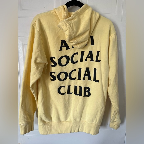 Anti Social Social Club “People Love Reading Negative Review” Yellow Hoodie - Picture 1 of 9